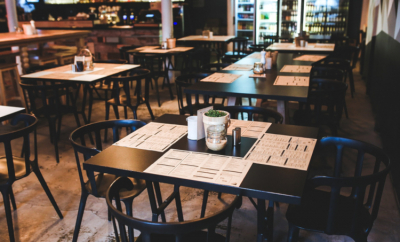 Producent mebli do restauracji – jakie ma znaczenie przy zakupie mebli?