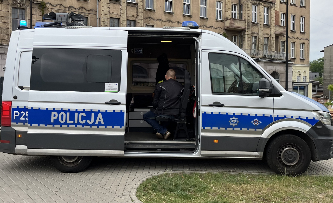 Łódzka policja zatrzymała małżeństwo podejrzane o sutenerstwo